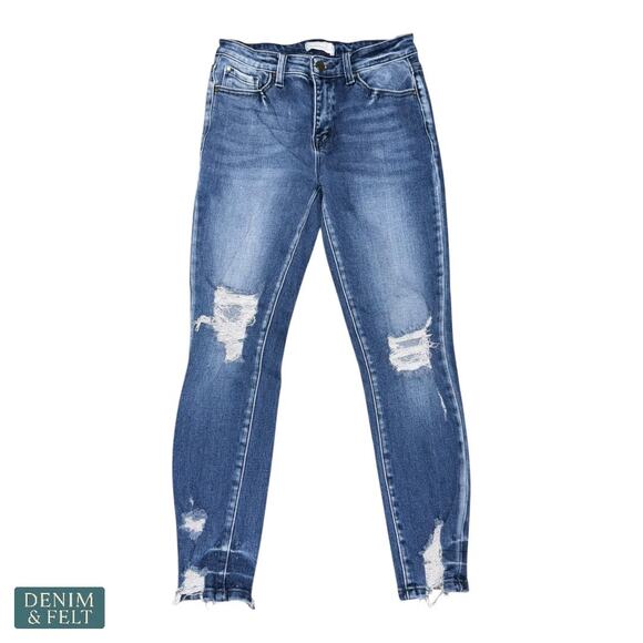 Petra 153 Distressed Skinny Jeans Dark Wash Raw Hem Women’s Denim Size 7/27 - Picture 1 of 8